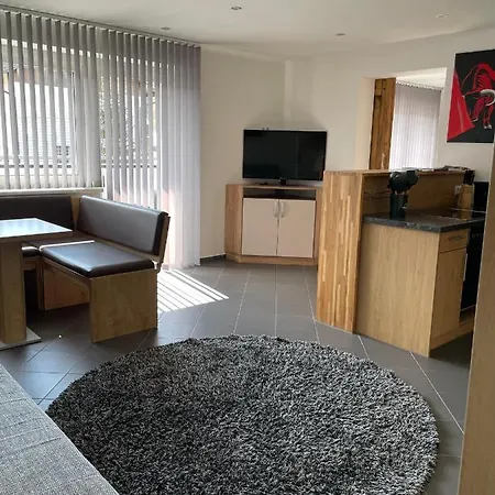 Sabrina Apartment *