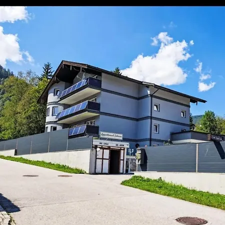 Sabrina Steinberg am Rofan